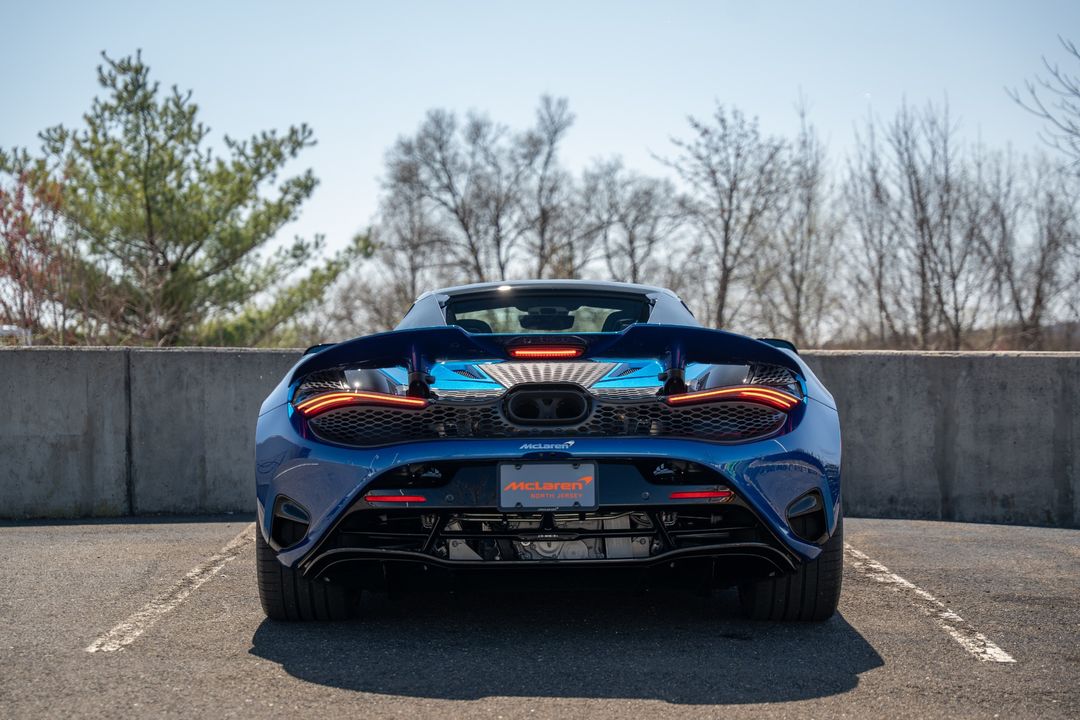 2025 McLaren 750S Spider