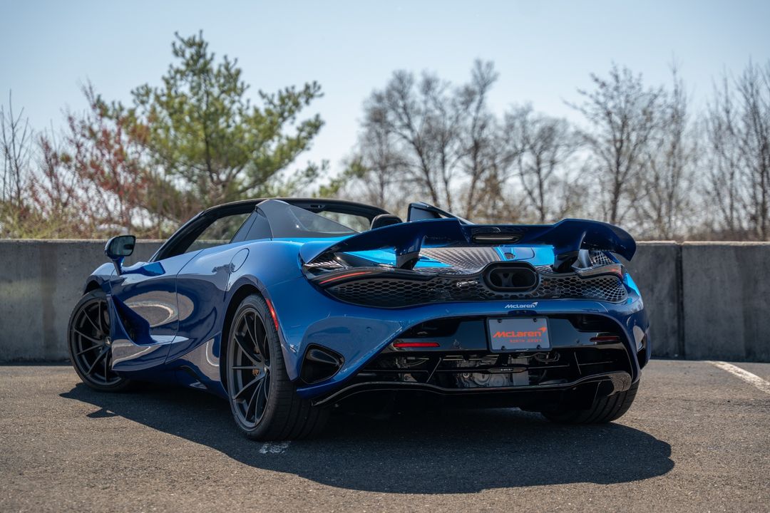 2025 McLaren 750S Spider