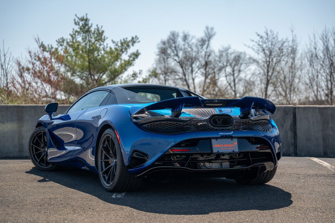 2025 McLaren 750S Spider
