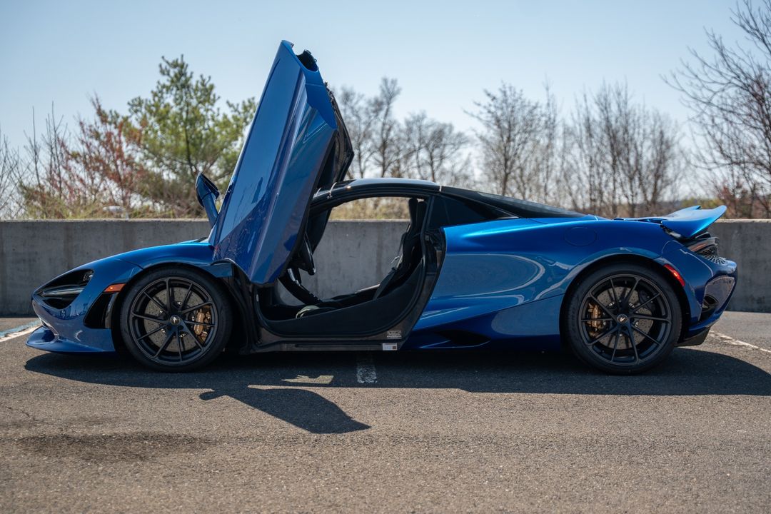 2025 McLaren 750S Spider