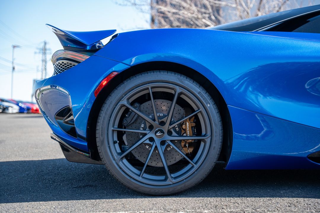 2025 McLaren 750S Spider