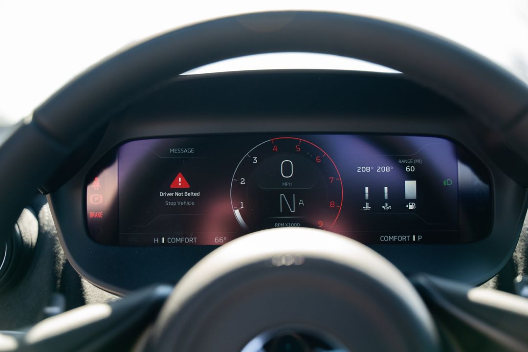 2025 McLaren 750S Spider
