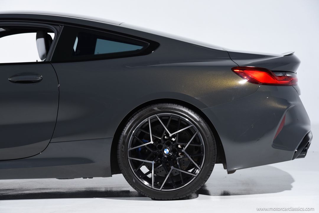 2020 BMW M8