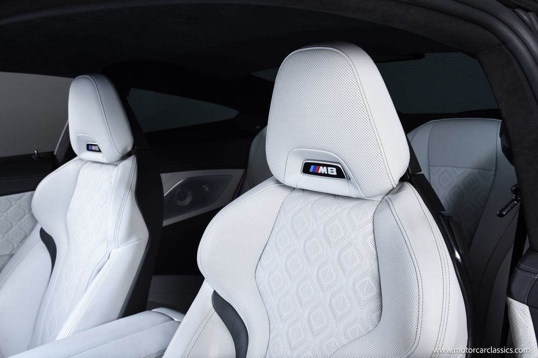 2020 BMW M8