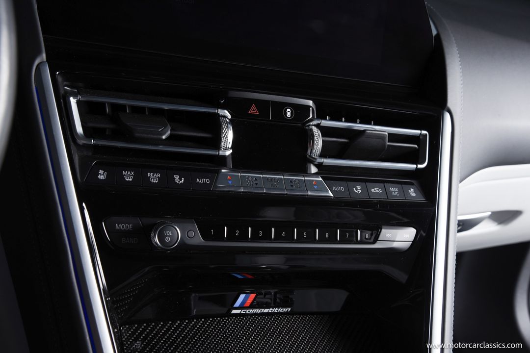 2020 BMW M8