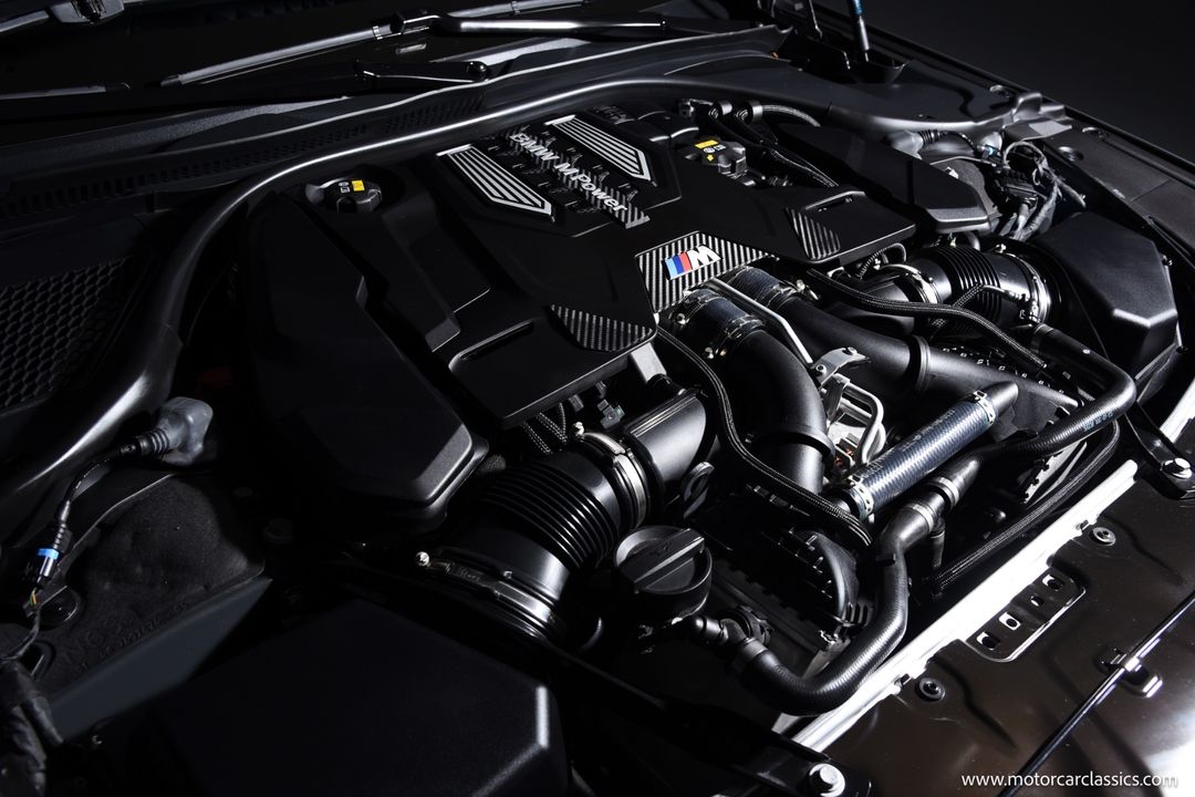 2020 BMW M8