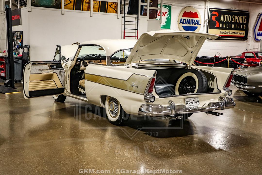 1956 Plymouth Fury