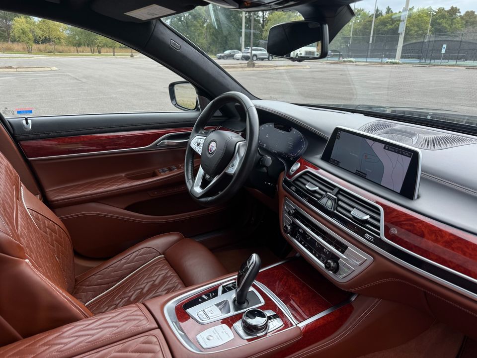 2021 BMW ALPINA B7