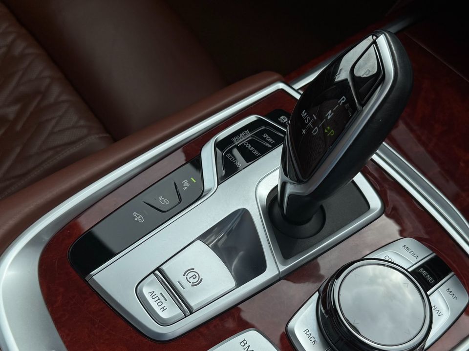 2021 BMW ALPINA B7