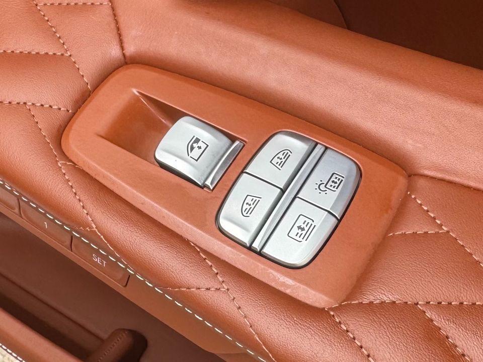 2021 BMW ALPINA B7