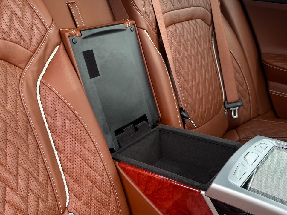 2021 BMW ALPINA B7