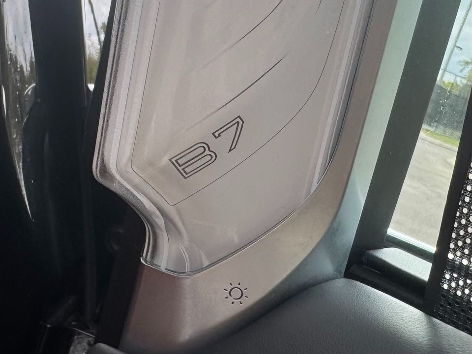 2021 BMW ALPINA B7