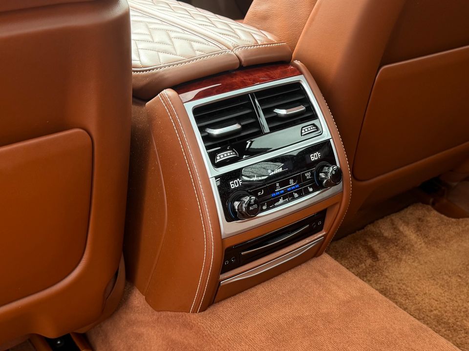2021 BMW ALPINA B7