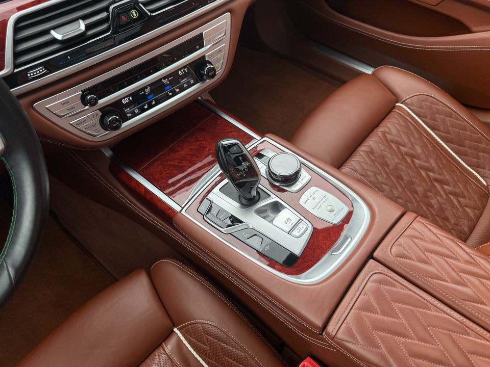 2021 BMW ALPINA B7