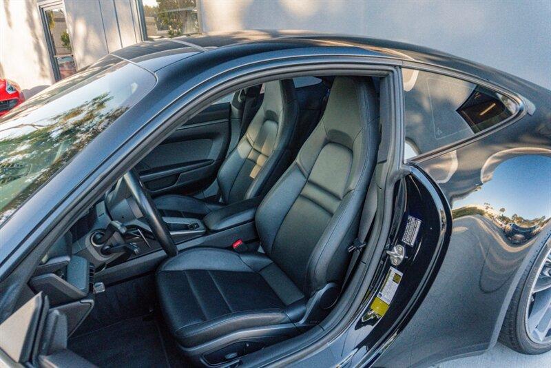 2021 Porsche 911