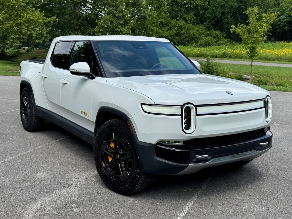 2023 Rivian R1T