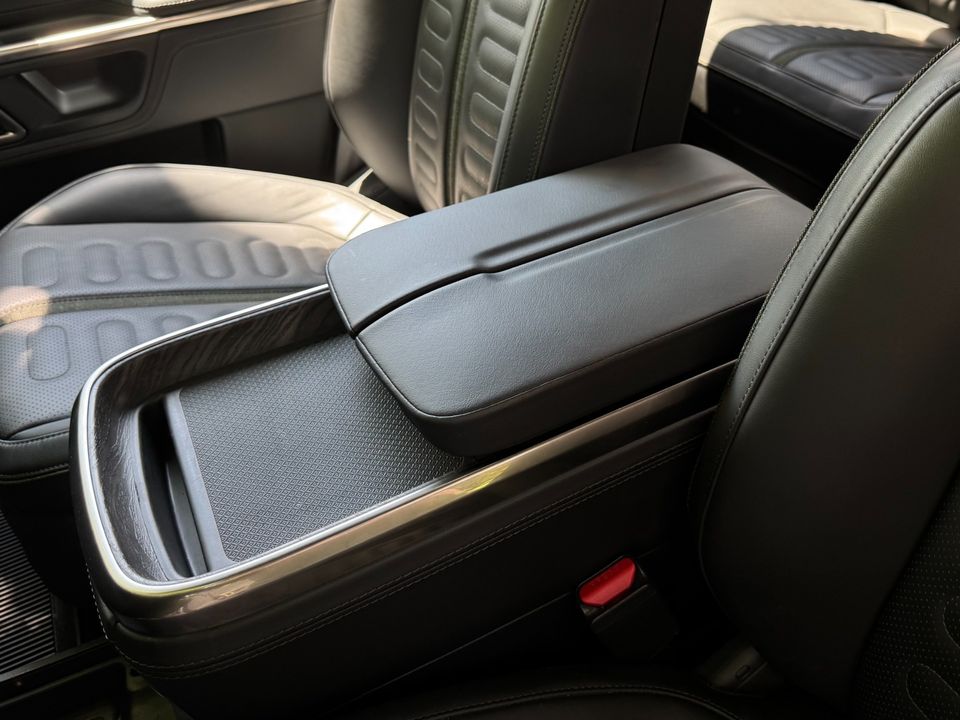 2023 Rivian R1T