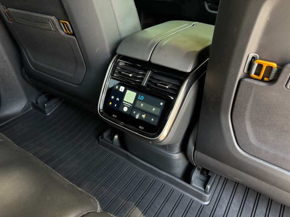 2023 Rivian R1T