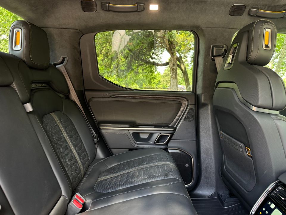 2023 Rivian R1T