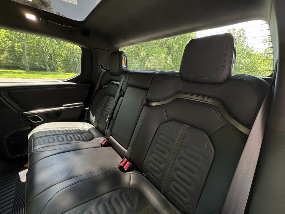 2023 Rivian R1T