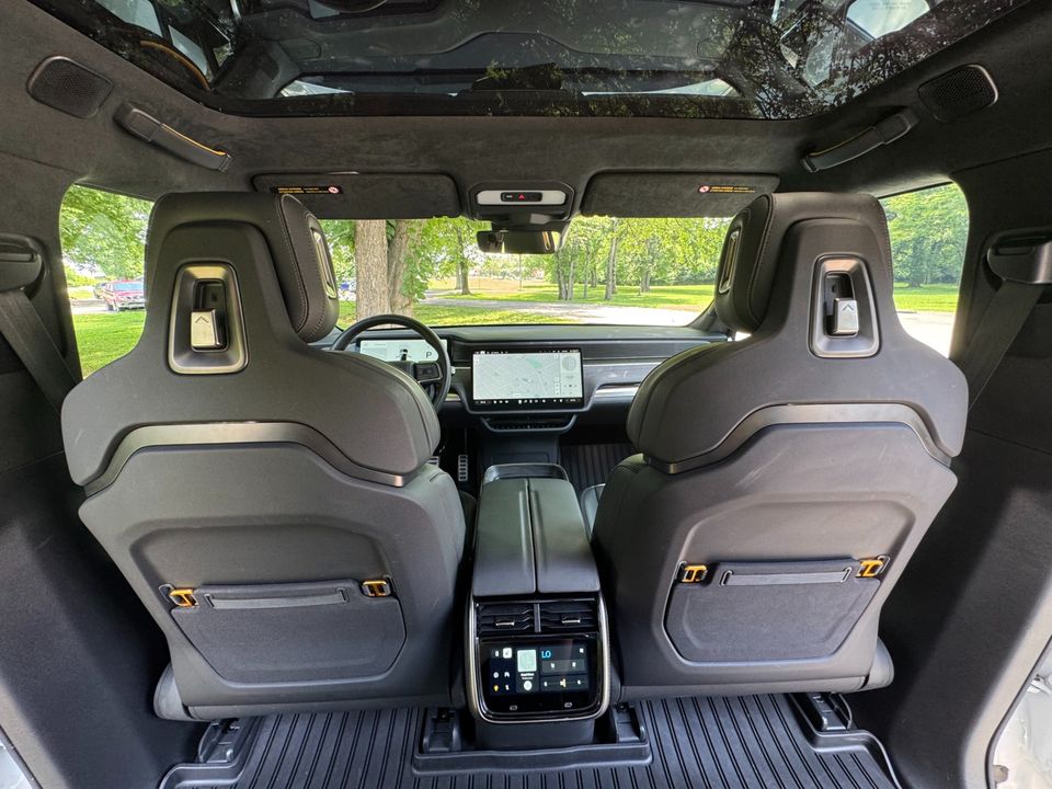2023 Rivian R1T