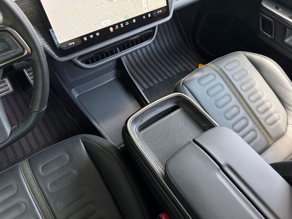 2023 Rivian R1T