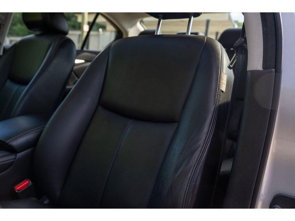 2015 Infiniti Q50