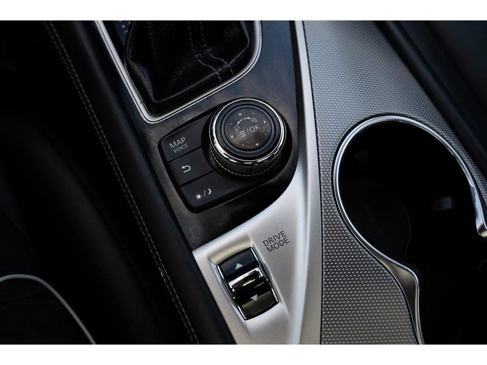2015 Infiniti Q50