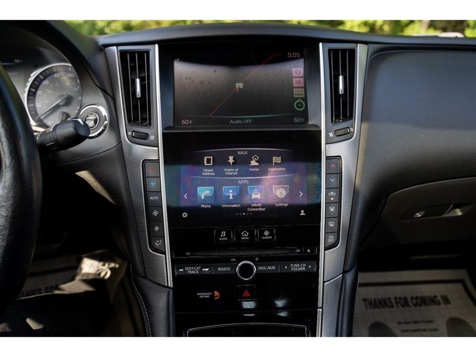2015 Infiniti Q50