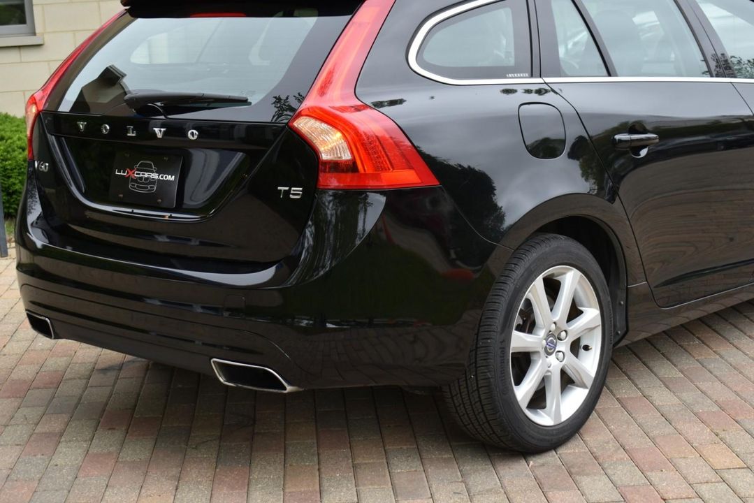 2016 Volvo V60