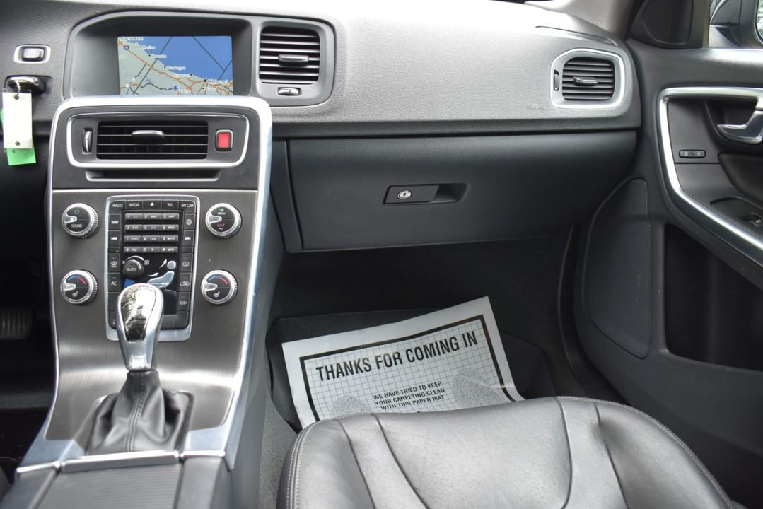 2016 Volvo V60