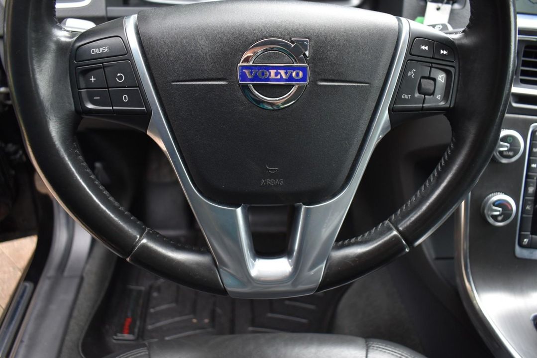 2016 Volvo V60