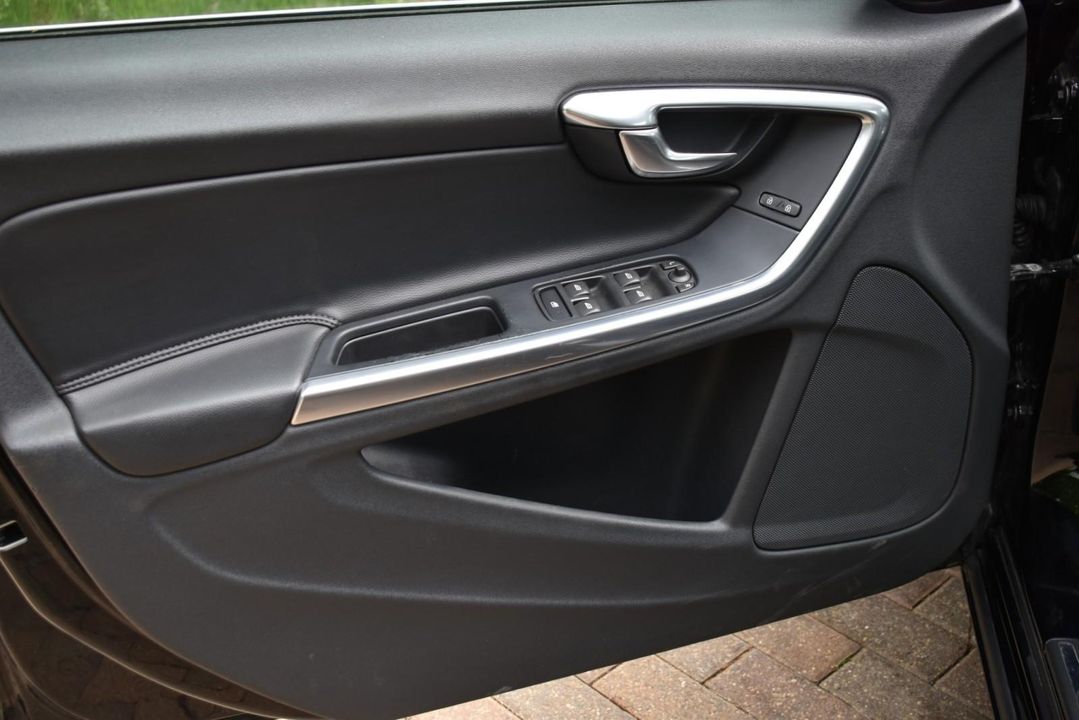 2016 Volvo V60