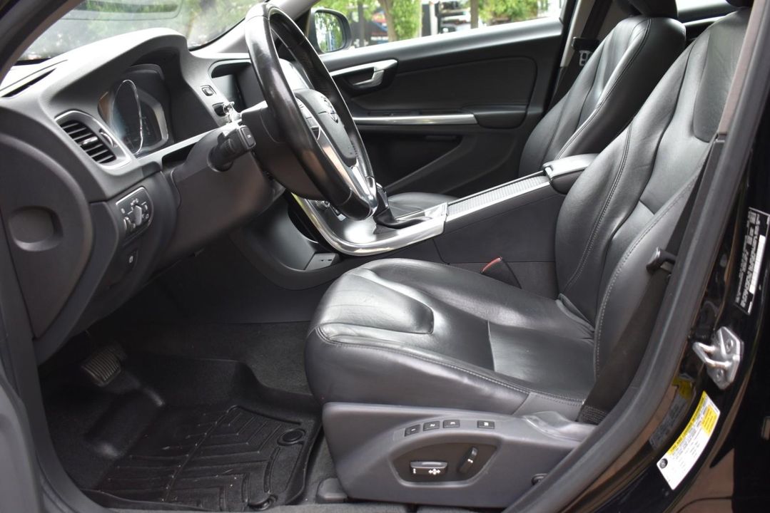 2016 Volvo V60
