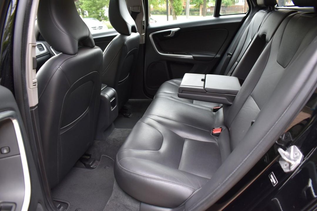 2016 Volvo V60