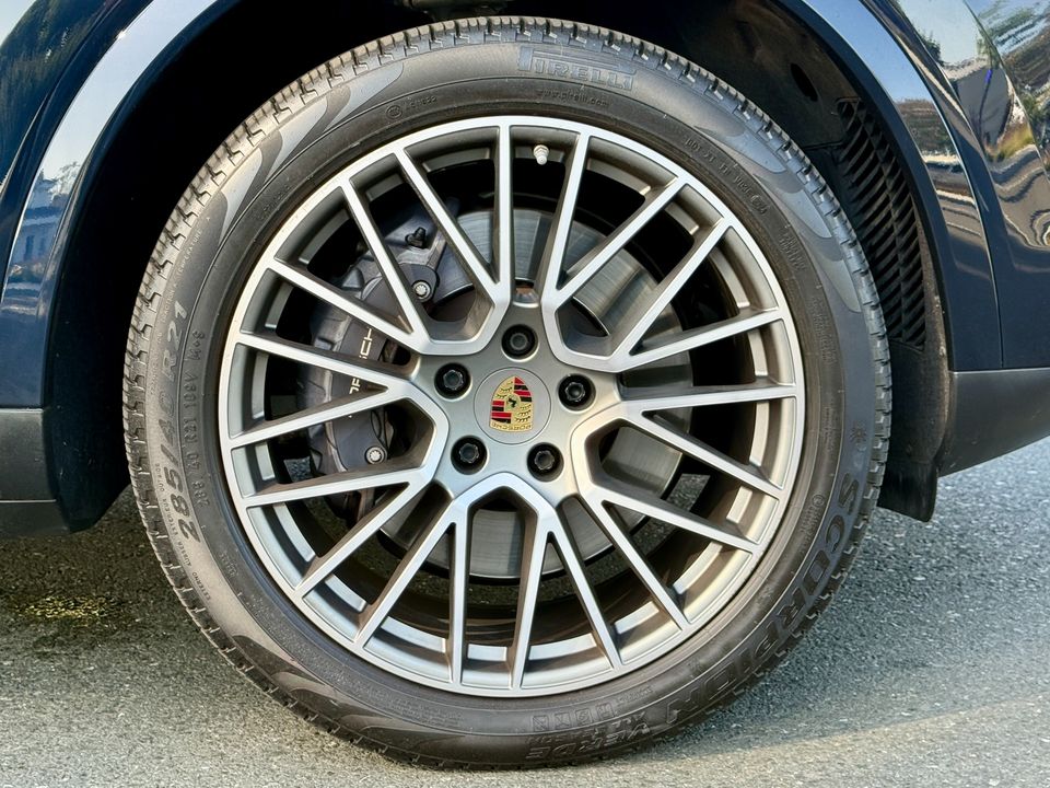 2022 Porsche Cayenne