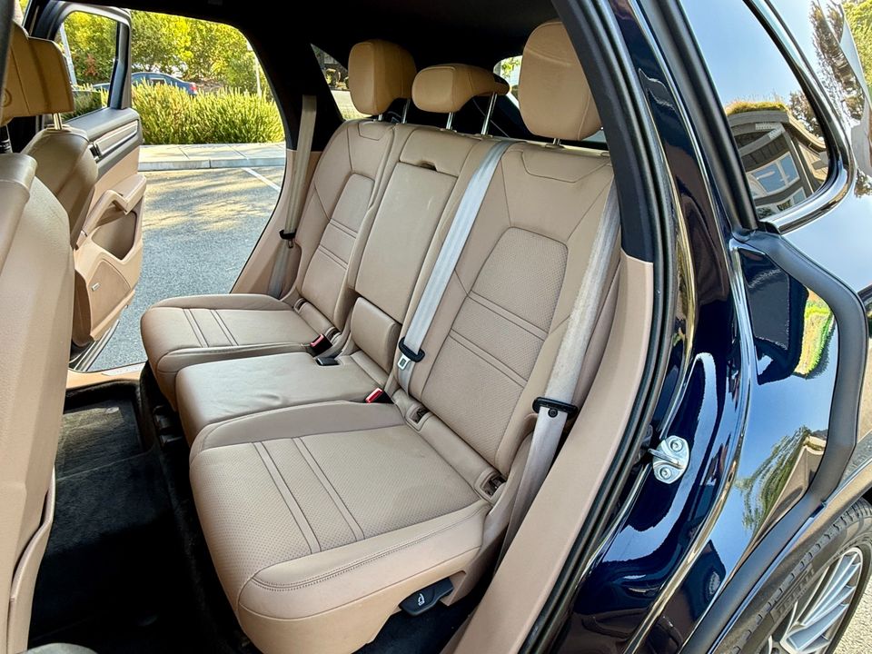 2022 Porsche Cayenne