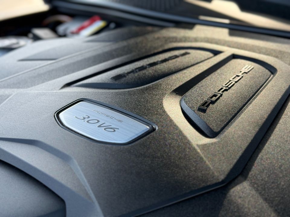2022 Porsche Cayenne