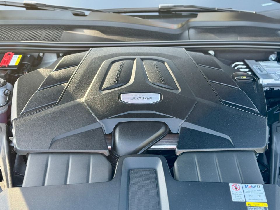 2022 Porsche Cayenne
