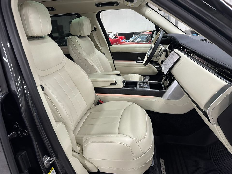 2023 Land Rover Range Rover SE SWB