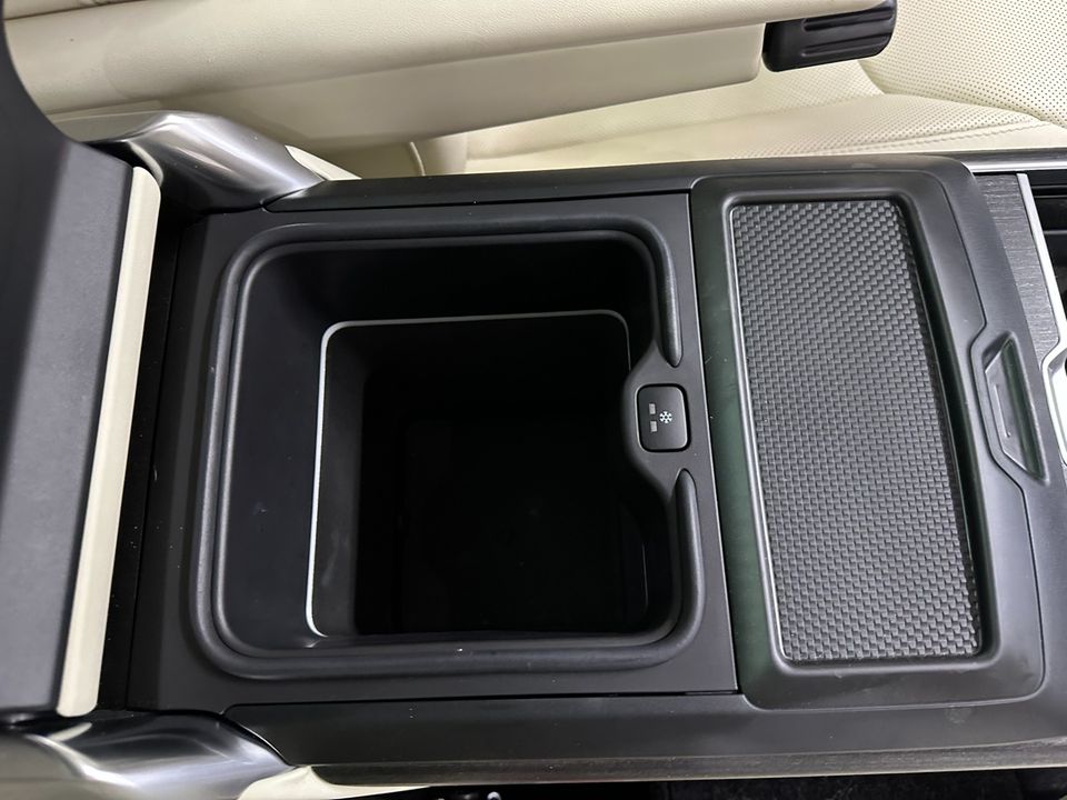2023 Land Rover Range Rover SE SWB