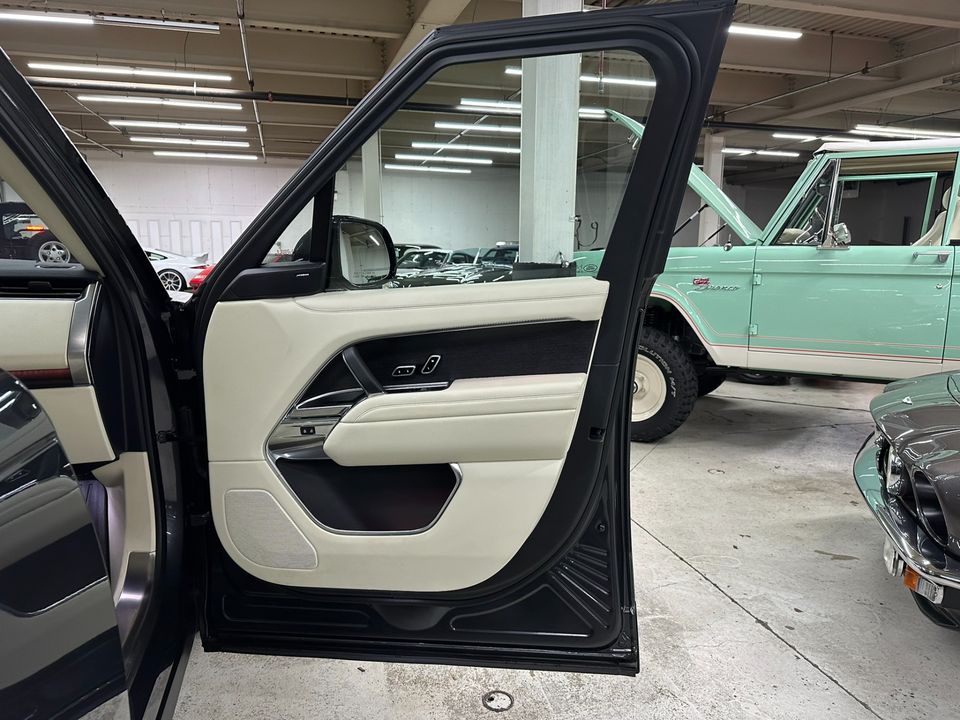 2023 Land Rover Range Rover SE SWB