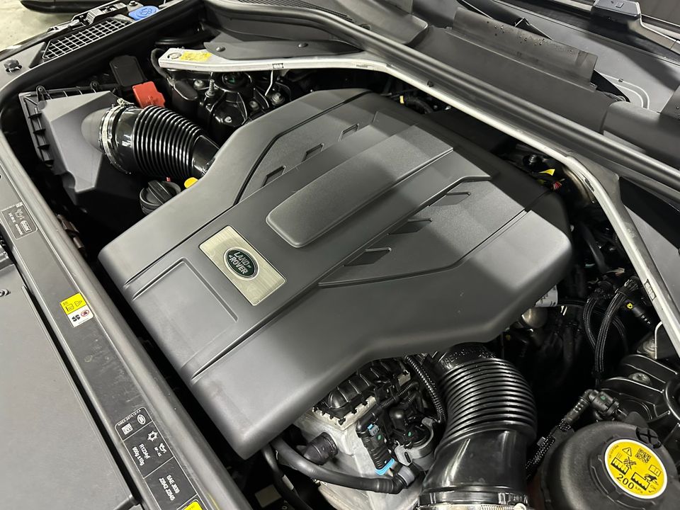 2023 Land Rover Range Rover SE SWB