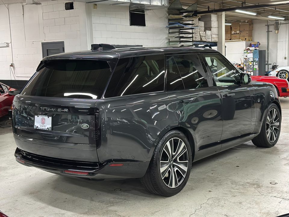 2023 Land Rover Range Rover SE SWB