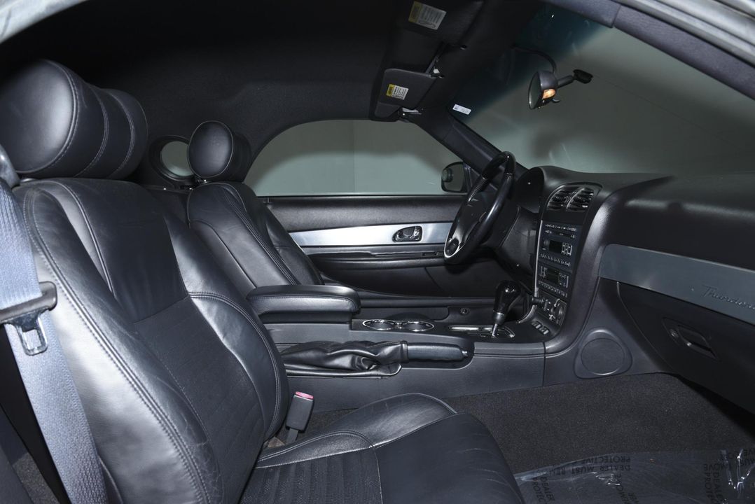 2003 Ford Thunderbird