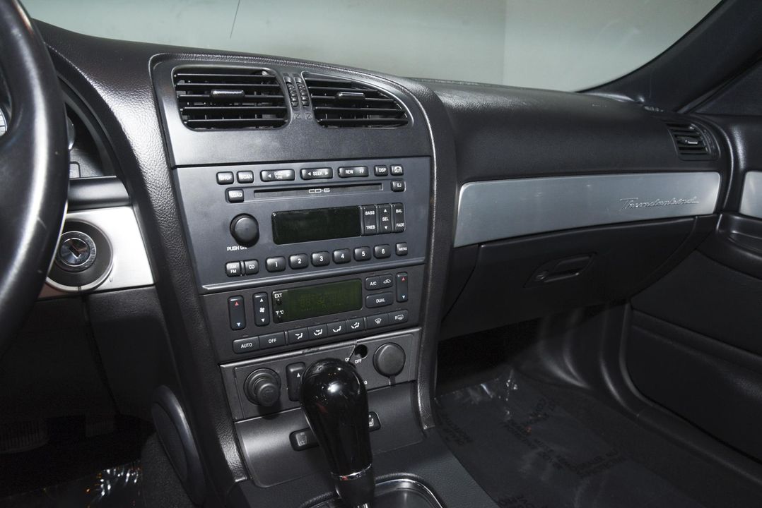 2003 Ford Thunderbird