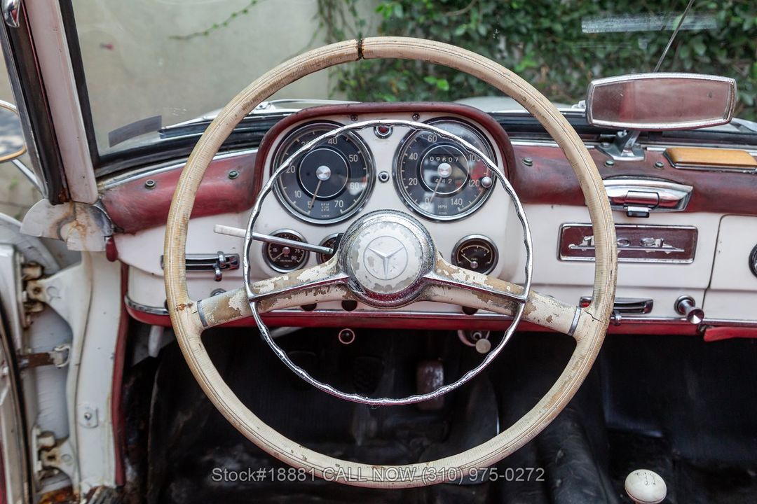 1957 Mercedes-Benz 190SL