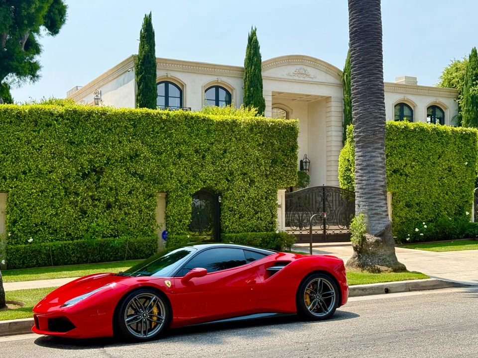 2016 Ferrari 488 GTB