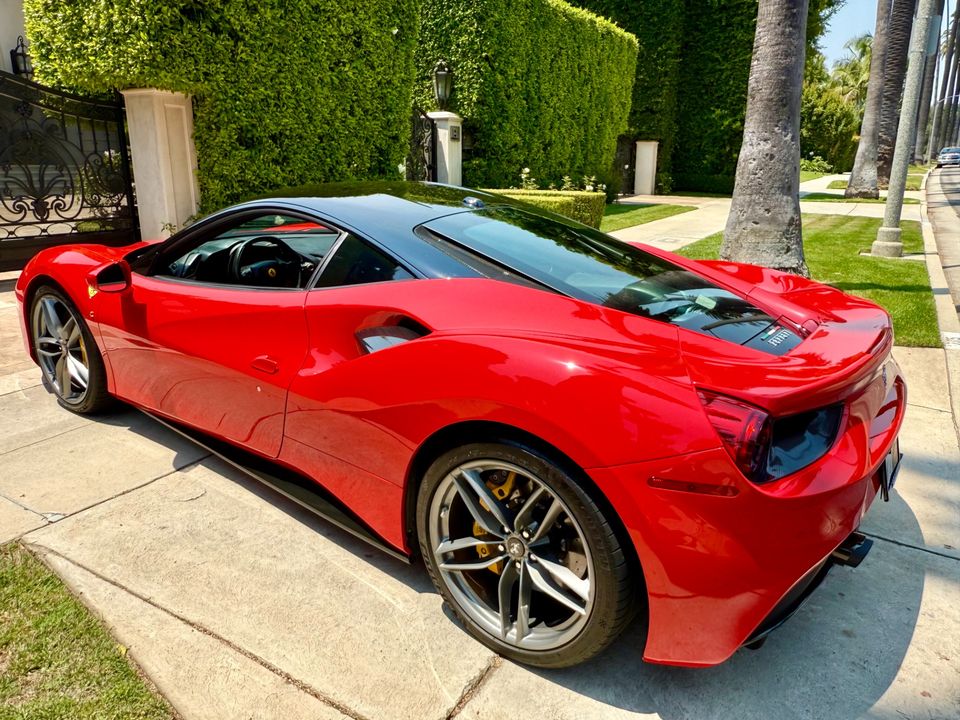 2016 Ferrari 488 GTB