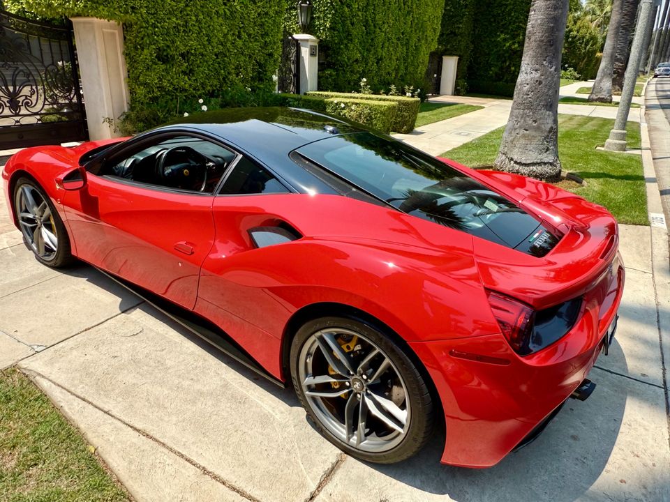2016 Ferrari 488 GTB
